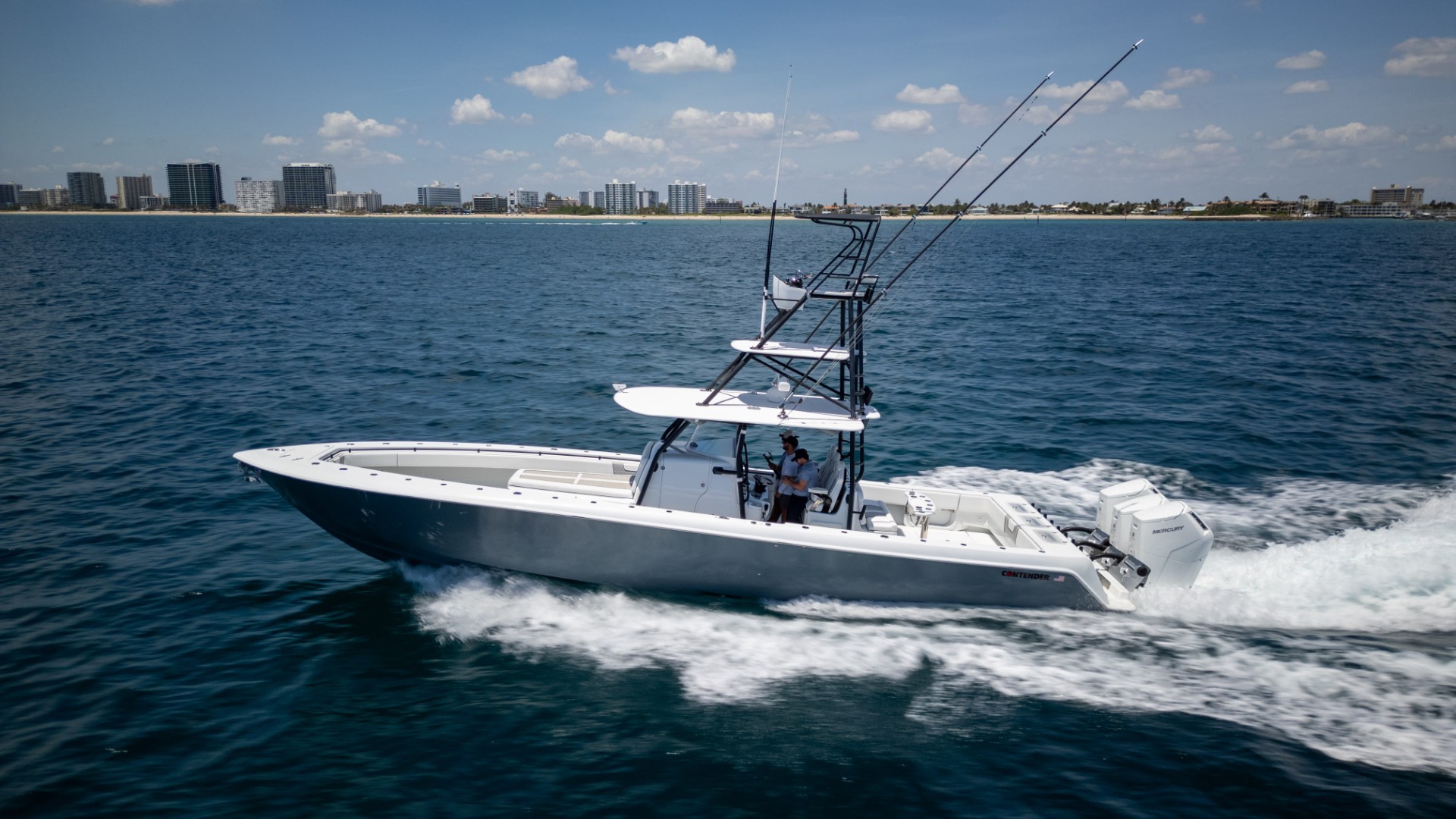 Yacht Photo 3